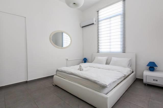 Chic Apartments By The Beach テル・アビブ エクステリア 写真